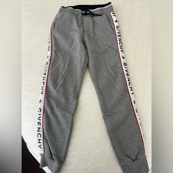 Kids Givency sport pants - Picture 1 of 3